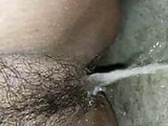 Close pissing my gf Hot Clip | xvideosearch.com