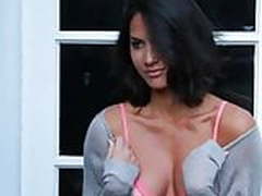 Olivia Munn hot photoshoot HD | xvideosearch.com