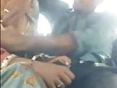 SATIN SILK SAREE AUNTY HD | xvideosearch.com