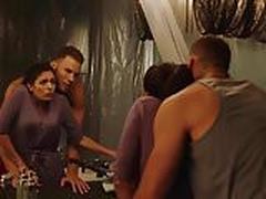 Cecily Strong - The Female Brain HD | xvideosearch.com