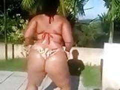 chubby hot girl dancing Hot Clip | xvideosearch.com