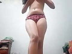 Very sexy Girl Online | xvideosearch.com