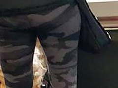 MILF with nice ass In camo leggings Free XXX | xvideosearch.com