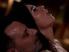 Ozge Ozpirincci - Fi (2017) S01E02 Hot Clip | xvideosearch.com