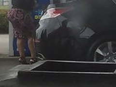 Bbw Goddess At Gas Pump Full Video | xvideosearch.com