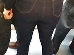 Mom in subway Online | xvideosearch.com