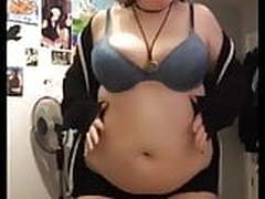 Chubby teen plays 2 Free XXX | xvideosearch.com