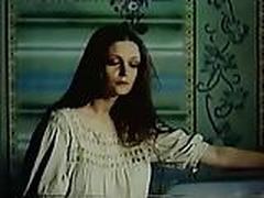 Galina Sulima - Takaya pozdnyaya, takaya teplaya osen (1980) Online | xvideosearch.com