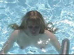 Plump busty lady playing in a pool Hot Clip | xvideosearch.com