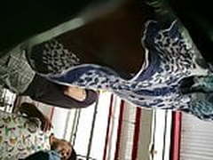 Upskir de coroa de vestido HD | xvideosearch.com