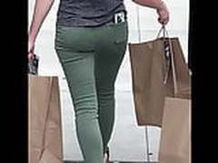 A Sight to Behold - Fit Woman Walking - Beautiful Candid Ass Online | xvideosearch.com
