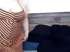 Dominant mamacita with fat figure prefers toy deep inside Full Video | xvideosearch.com