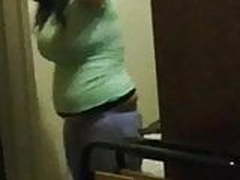 House guest: Should I try and catch this mommy nude? Online | xvideosearch.com