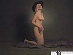 Blonde Posing for the Photographer - Soft Erotica Full Video | xvideosearch.com