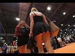 Loira cavala mostrou seu rabo com um microvestido bem vulgar Hot Clip | xvideosearch.com