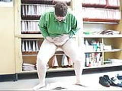 Office girl pees on an file folder Full Video | xvideosearch.com