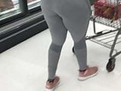 Phat Long butt! She walking sore from her workout Full Video | xvideosearch.com