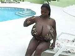 Huge boobs Hot Clip | xvideosearch.com