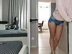 Super sexy girl with hot body Online | xvideosearch.com