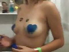 0007 - Brazilian teens before to go in a carnival party Hot Clip | xvideosearch.com