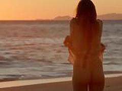 Bojana Novakovic - Shameless S05 Full Video | xvideosearch.com