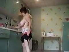 Mommy in kitchen Free XXX | xvideosearch.com