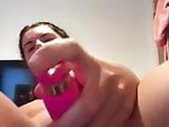 Chick doing herself 3 Free XXX | xvideosearch.com