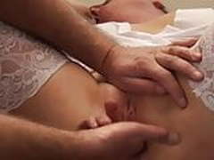 Prise sur la table de la salle a manger comme une belle salo HD | xvideosearch.com