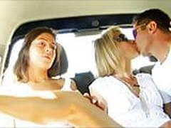 Naomi French Cougar In A Photo Shoot Free XXX | xvideosearch.com