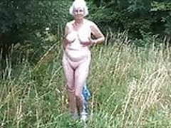 UK Granny strips Free XXX | xvideosearch.com