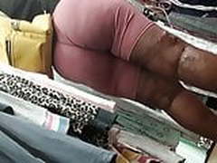 Vpl chocolate ebony big booty in tight shorts. Full Video | xvideosearch.com