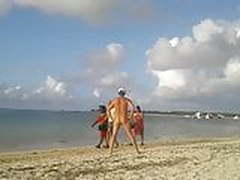 CFNM Beach Hot Clip | xvideosearch.com