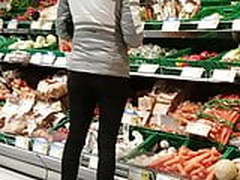 Tight ass in black jeans bend Full Video | xvideosearch.com