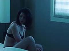 Lauren Graham. Charlize Theron - Sweet November Hot Clip | xvideosearch.com