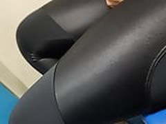 Huge ass hot gym leggings candid girl Free XXX | xvideosearch.com