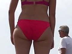 beachvoyeur sexy ass milf bikini spyshot Full Video | xvideosearch.com
