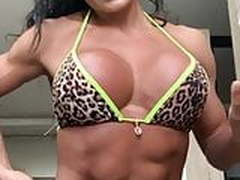 GracyanneBarbosa Exibindo a Marquinha De Biquini 2 2019 HD Hot Clip | xvideosearch.com