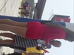 Anfitriona de buen culo HD | xvideosearch.com