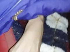 Cum on feet Hot Clip | xvideosearch.com