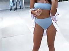 AntoniaMorais Mostrando a Racha De Biquini 1 2019 HD Free XXX | xvideosearch.com