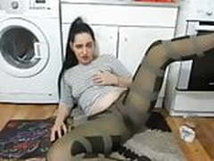 Masturbation in pantyhose! Online | xvideosearch.com