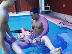 My House is Hot Online | xvideosearch.com