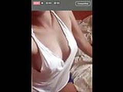 Big boobies white tank top on live Badoo Full Video | xvideosearch.com