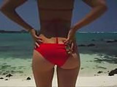Emily Ratajkowski on a beach somewhere Full Video | xvideosearch.com