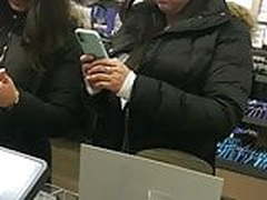 If she wasnt texting you could tell she got big tits under HD | xvideosearch.com