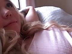 Sexy Amateur Girl on HOMEMADE Hot Clip | xvideosearch.com