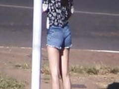 Magrinha de shortinho linda e bucetuda perfeitinha cameltoe HD | xvideosearch.com