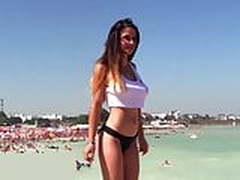 Big Tits in Wet Shirt HD | xvideosearch.com