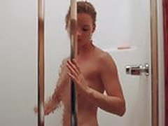 Jodie Foster - Catchfire AKA Backtrack Hot Clip | xvideosearch.com