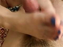 Amateur Girlfriend FootJob Online | xvideosearch.com